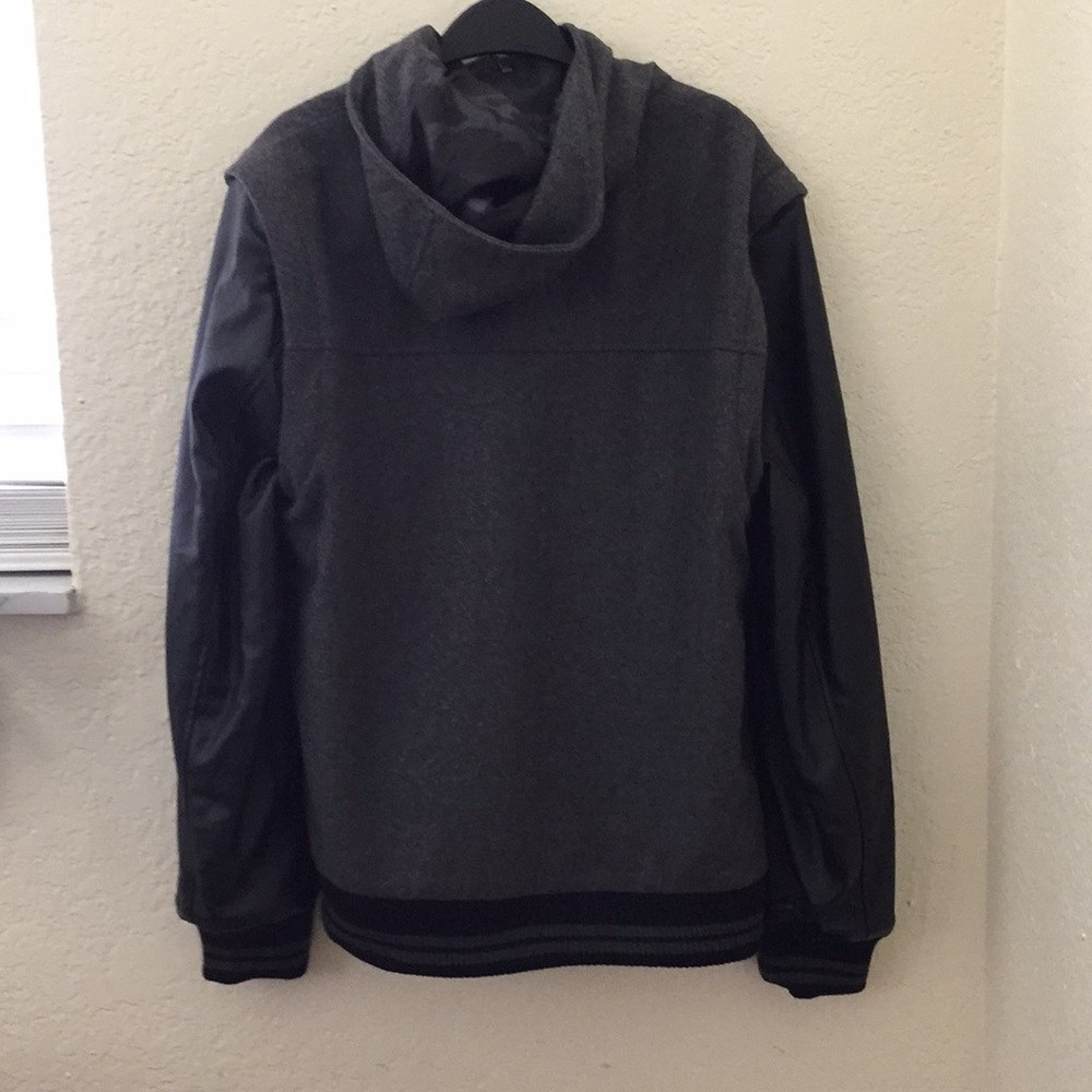 CCS Jacket - Picture 3 of 5